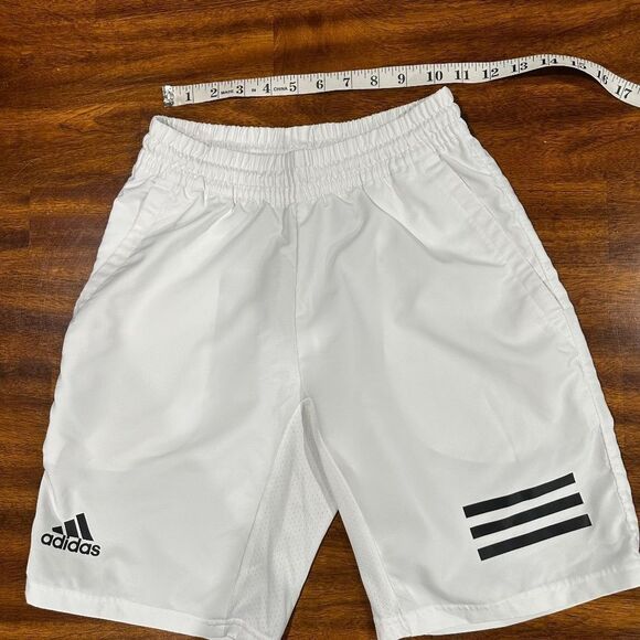 Adidas Tennis 9 inches Club Short - Size XS. - Picture 10 of 11